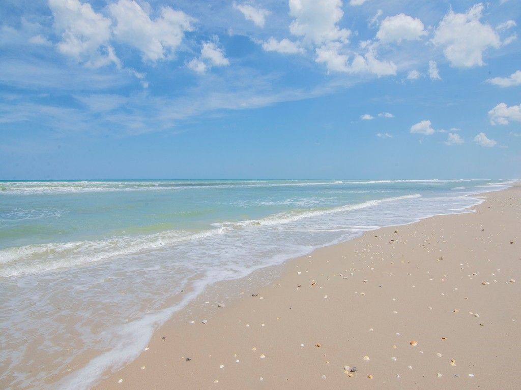 2636 Ocean Drive , Unit 103, Vero Beach, FL 32963 Photo