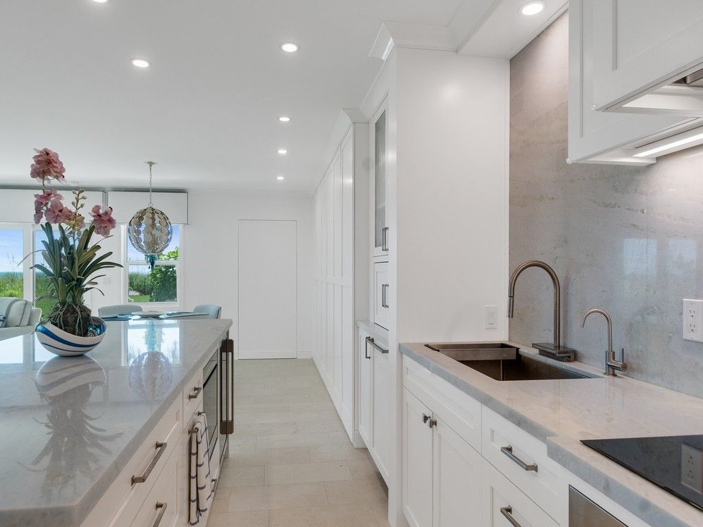 2636 Ocean Drive , Unit 103, Vero Beach, FL 32963 Photo