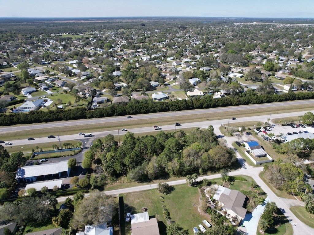 907 Sebastian Boulevard, Sebastian, FL 32958 Photo
