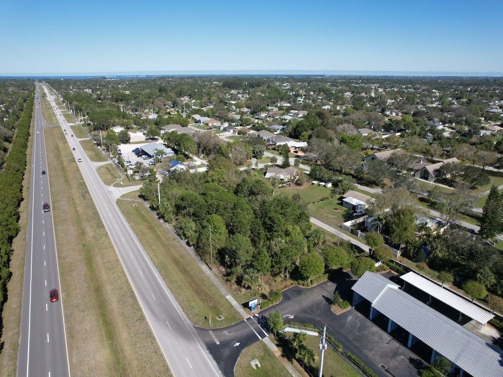 907 Sebastian Boulevard, Sebastian, FL 32958 Photo