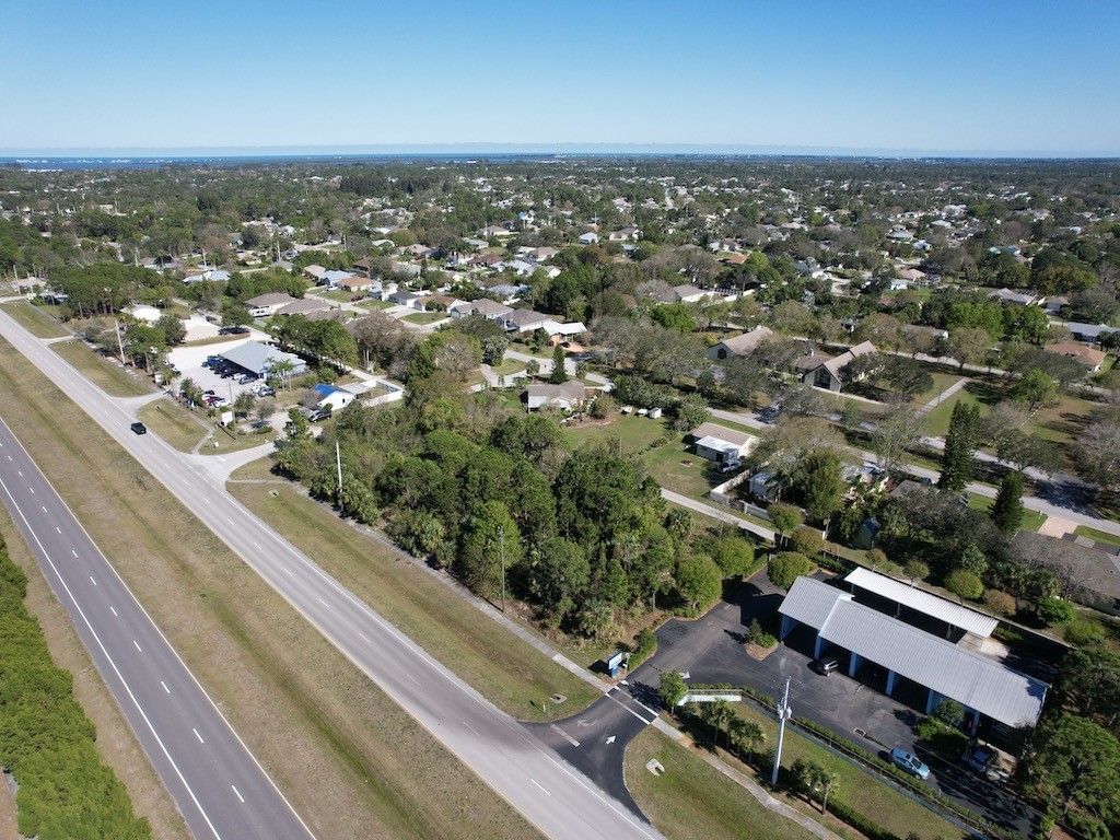 907 Sebastian Boulevard, Sebastian, FL 32958 Photo