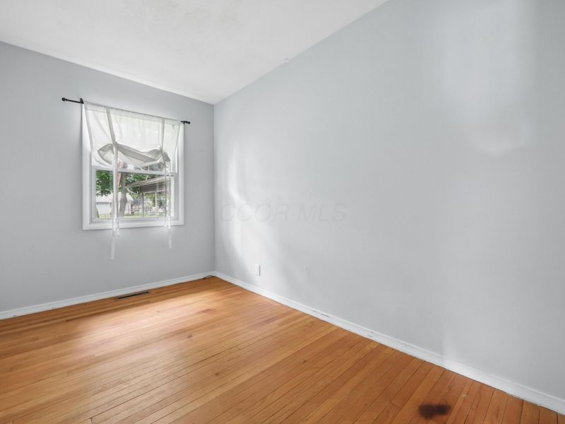 718 Meadow Drive, Newark, OH 43055 Photo 15