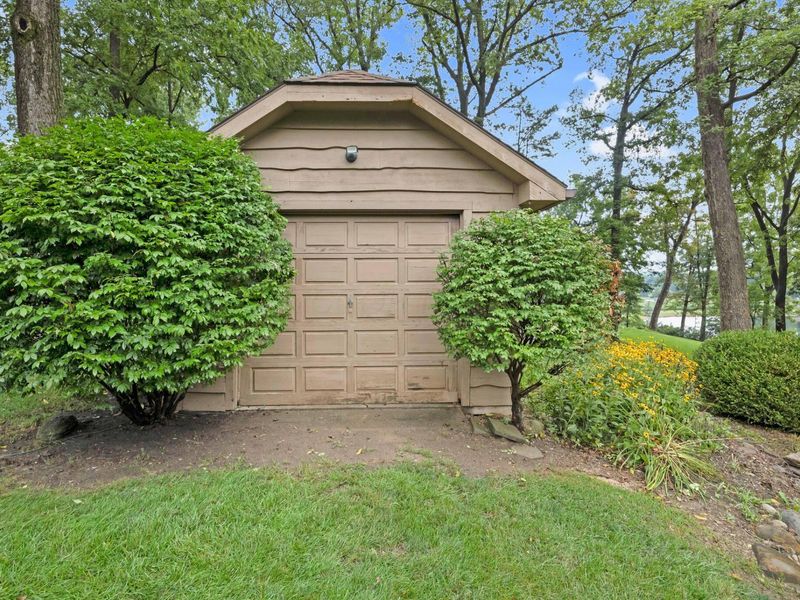 100 Tanglewood Drive , West Liberty, OH 43357 Photo 82