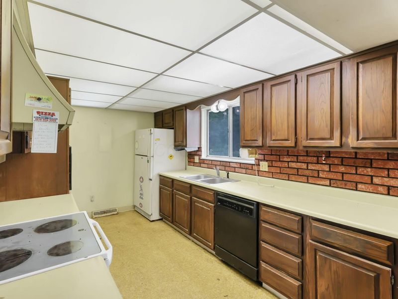 82 N Belmar Drive , Reynoldsburg, OH 43068 Photo 14