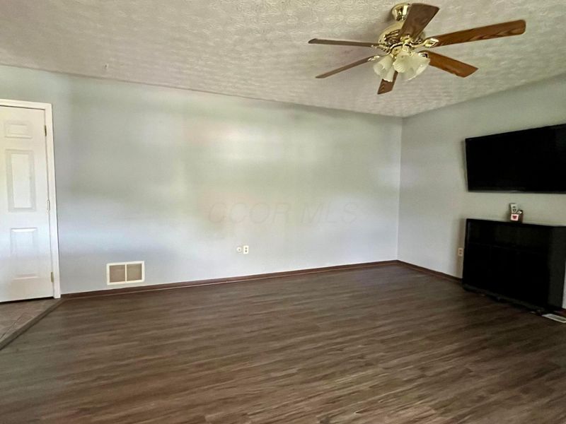 2042 Westbranch Road, Grove City, OH 43123 Photo 10