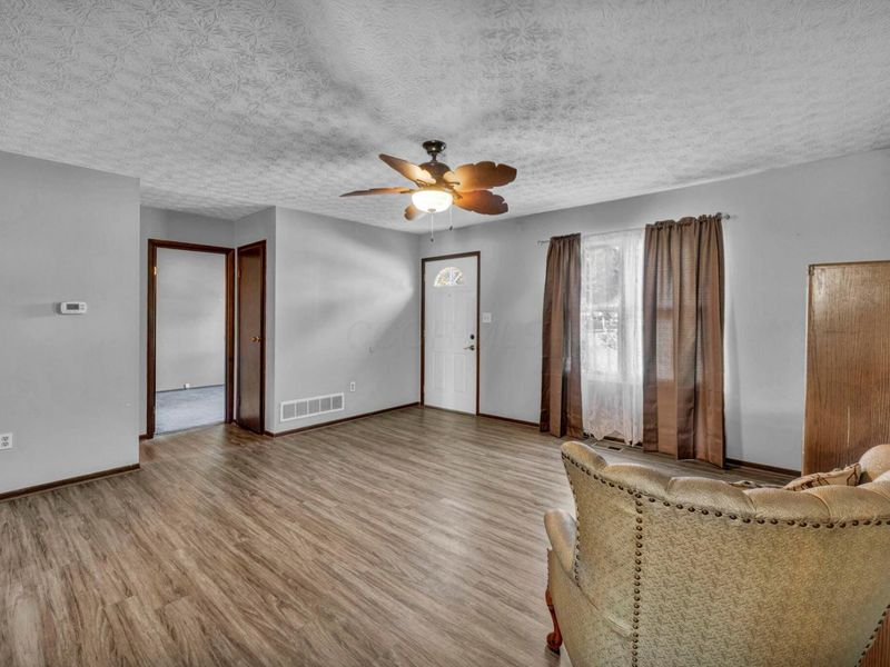 2042 Westbranch Road, Grove City, OH 43123 Photo 2
