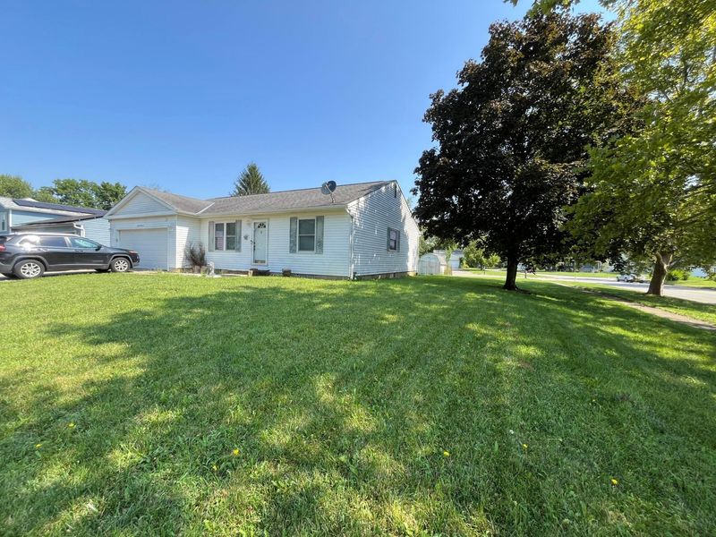2042 Westbranch Road, Grove City, OH 43123 Photo 2