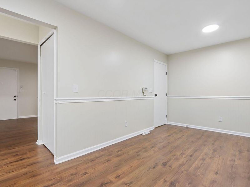 5385 Sherry Court , Columbus, OH 43232 Photo 12