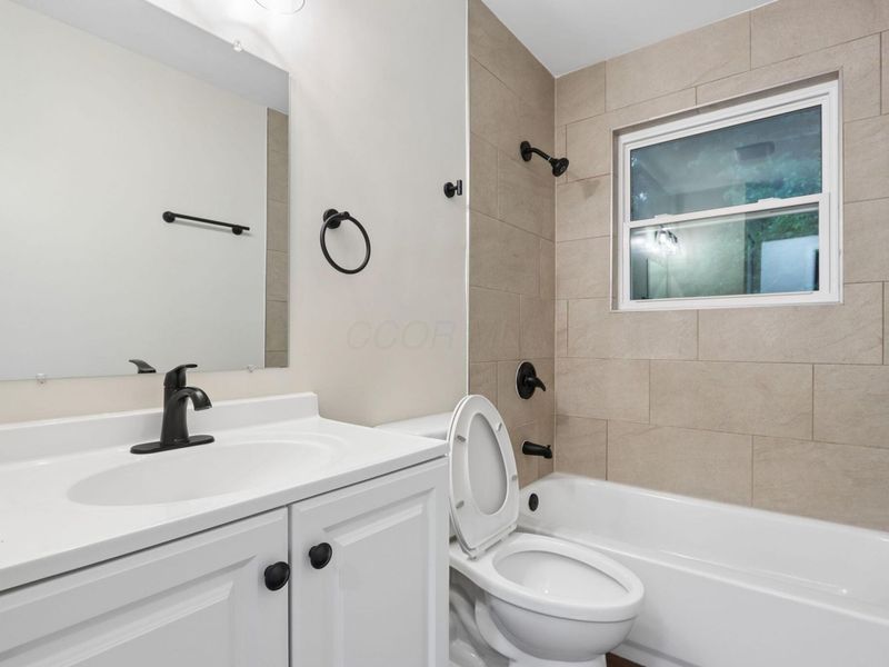 5385 Sherry Court , Columbus, OH 43232 Photo 13