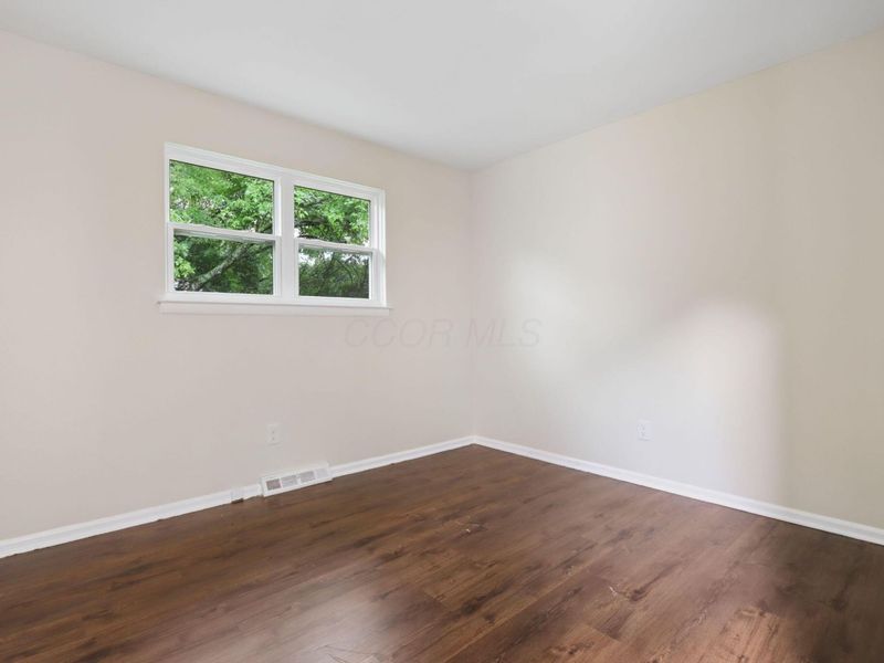 5385 Sherry Court , Columbus, OH 43232 Photo 14
