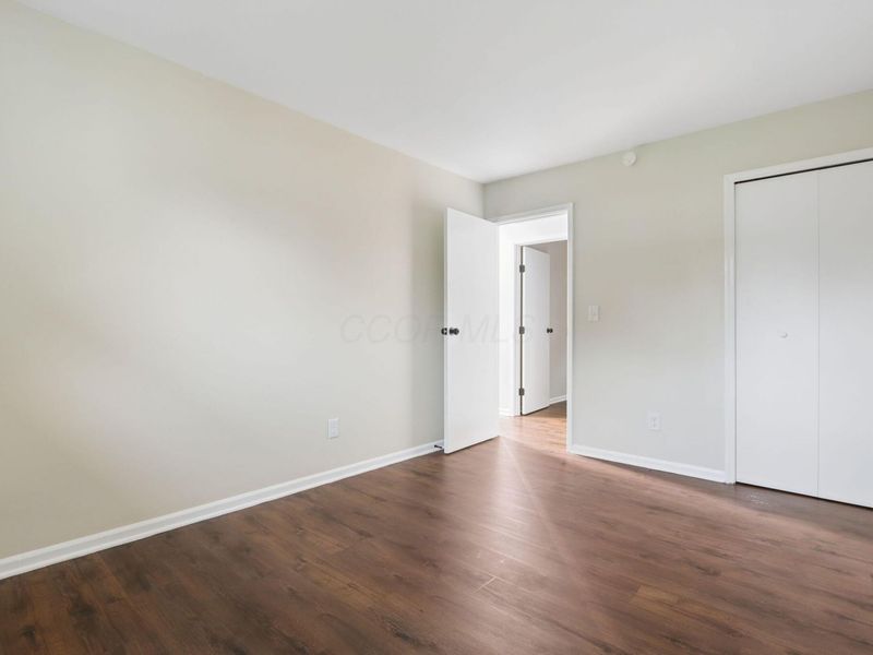 5385 Sherry Court , Columbus, OH 43232 Photo 17