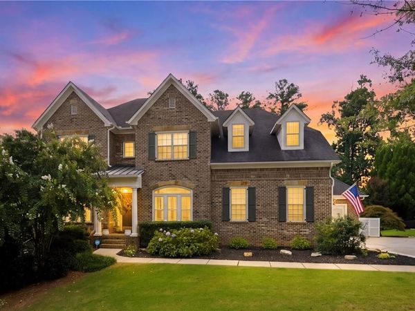 126 Windfields Lane , Woodstock, GA 30188