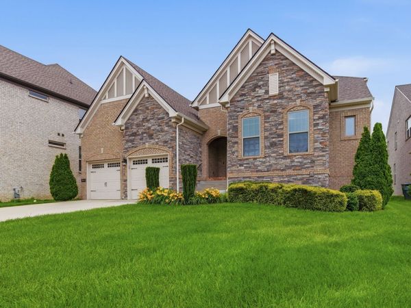 3061 Elliott Dr , Mount Juliet, TN 37122