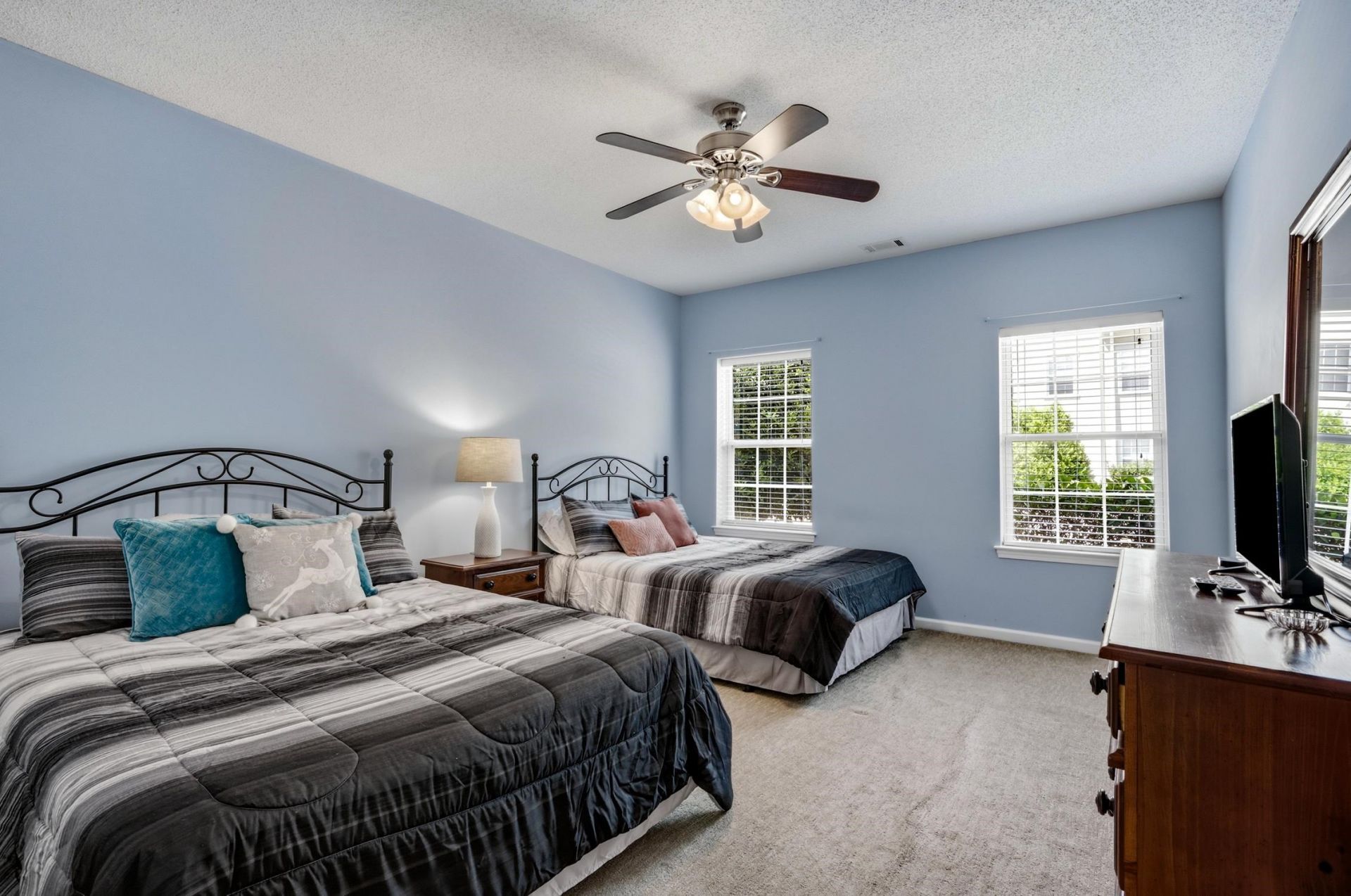 4518 Girvan Dr. Photo 14