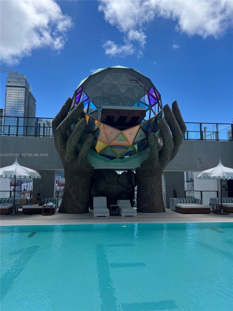 20 NE 11 St, Unit 1204, Miami, FL 33132 Photo