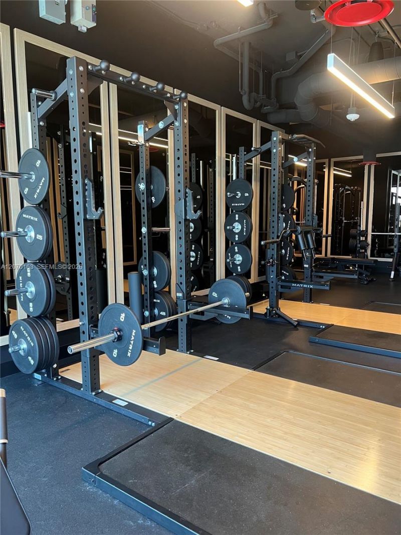 20 NE 11 St, Unit 1204, Miami, FL 33132 Photo