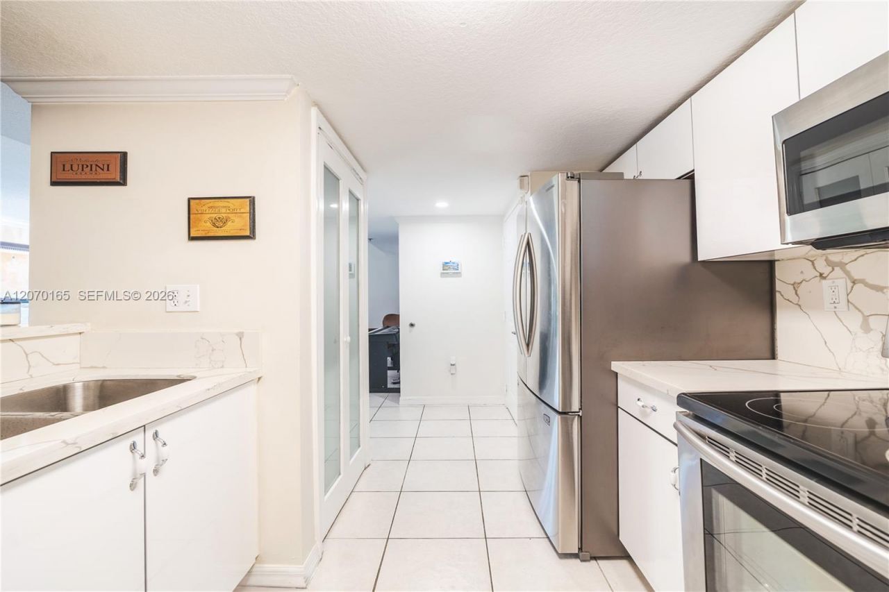 1650 Coral Way , Unit 507, Miami, FL 33145 Photo