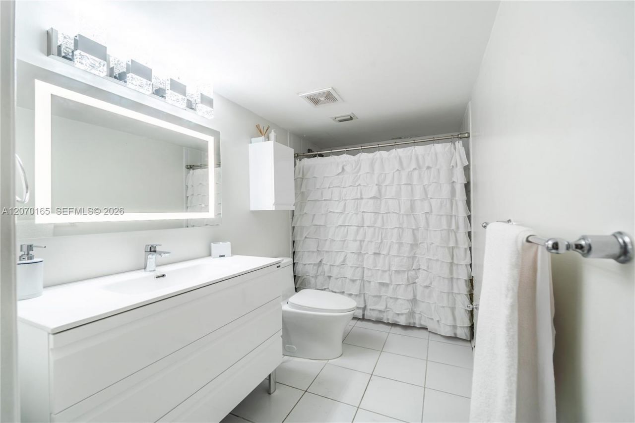 1650 Coral Way , Unit 507, Miami, FL 33145 Photo