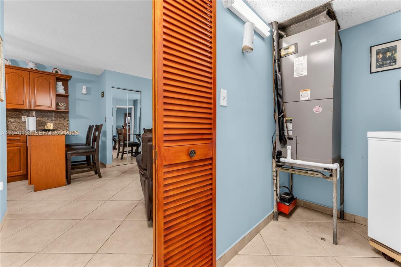 2765 W 61st Pl, Unit 103, Hialeah, FL 33016 Photo