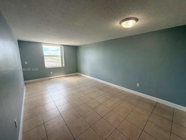 5775 W 20th Ave , Unit 402, Hialeah, FL 33012