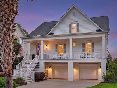 2068 Amenity Park Drive, Mount Pleasant, SC 29466