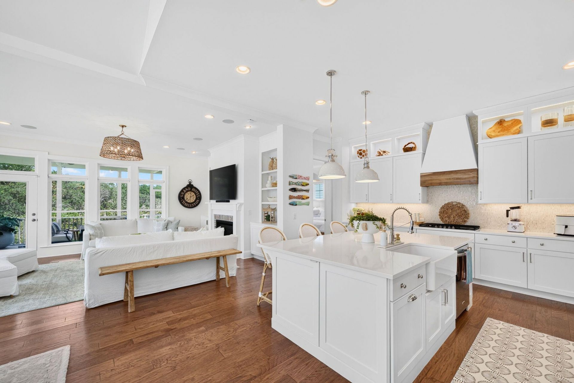 2068 Amenity Park Drive Photo 18