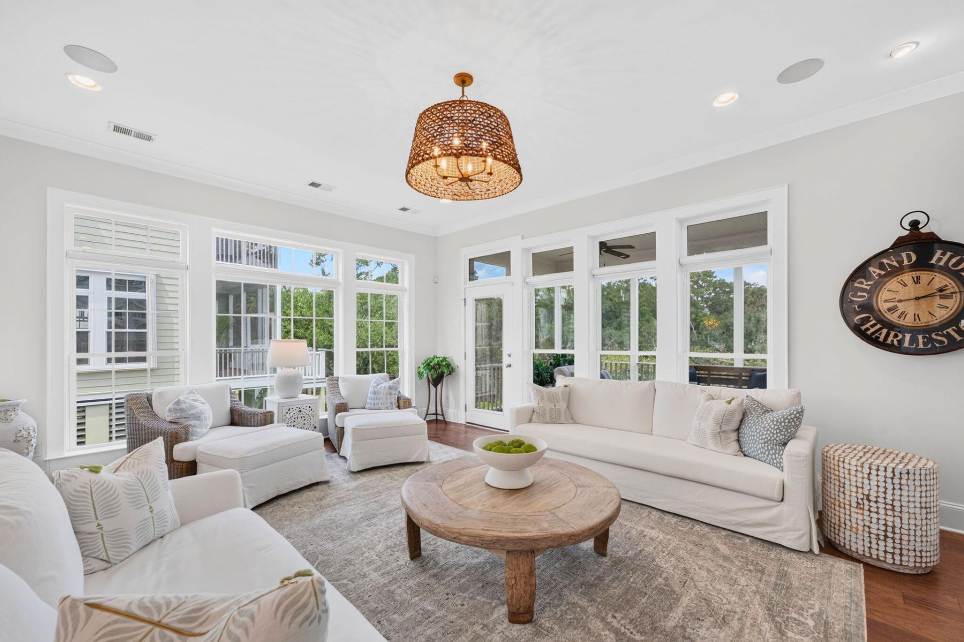 2068 Amenity Park Drive Photo 46