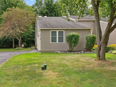 8636 Braewood Drive, Baldwinsville, NY 13027