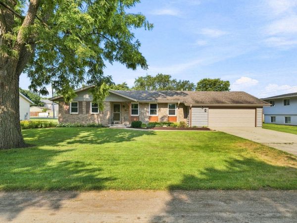 703 Hill Street , Mazon, IL 60444