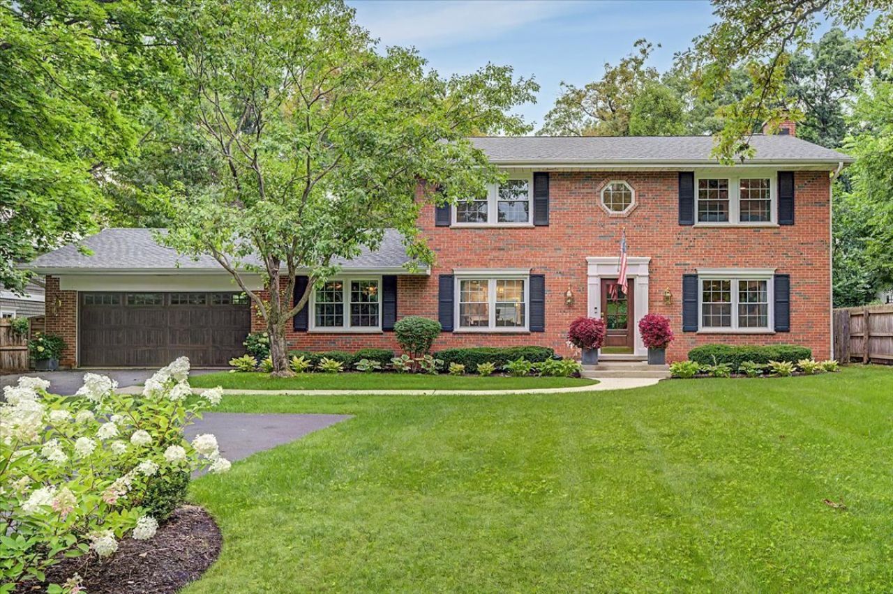 322 Greenwood Avenue, Lake Forest, IL 60045 Main Photo
