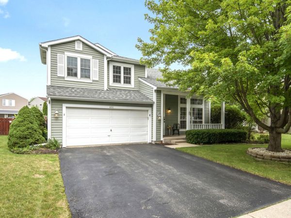 4811 Bordeaux Drive , Lake In The Hills, IL 60156