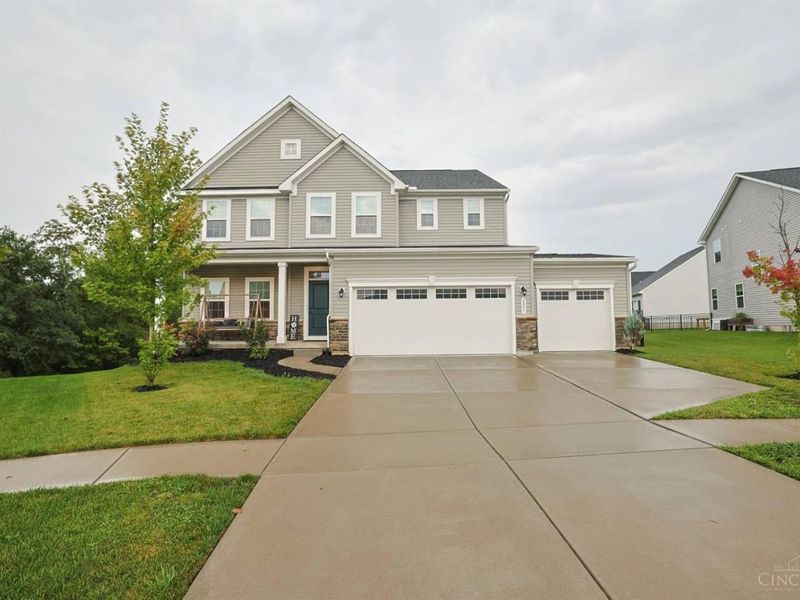 2801 Aristides Court, Hamilton Township, OH 45152 Photo 1