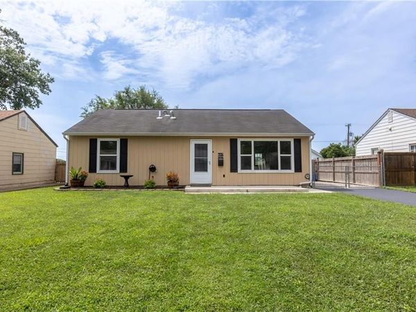 607 NE 66th Terrace, Kansas City, MO 64118