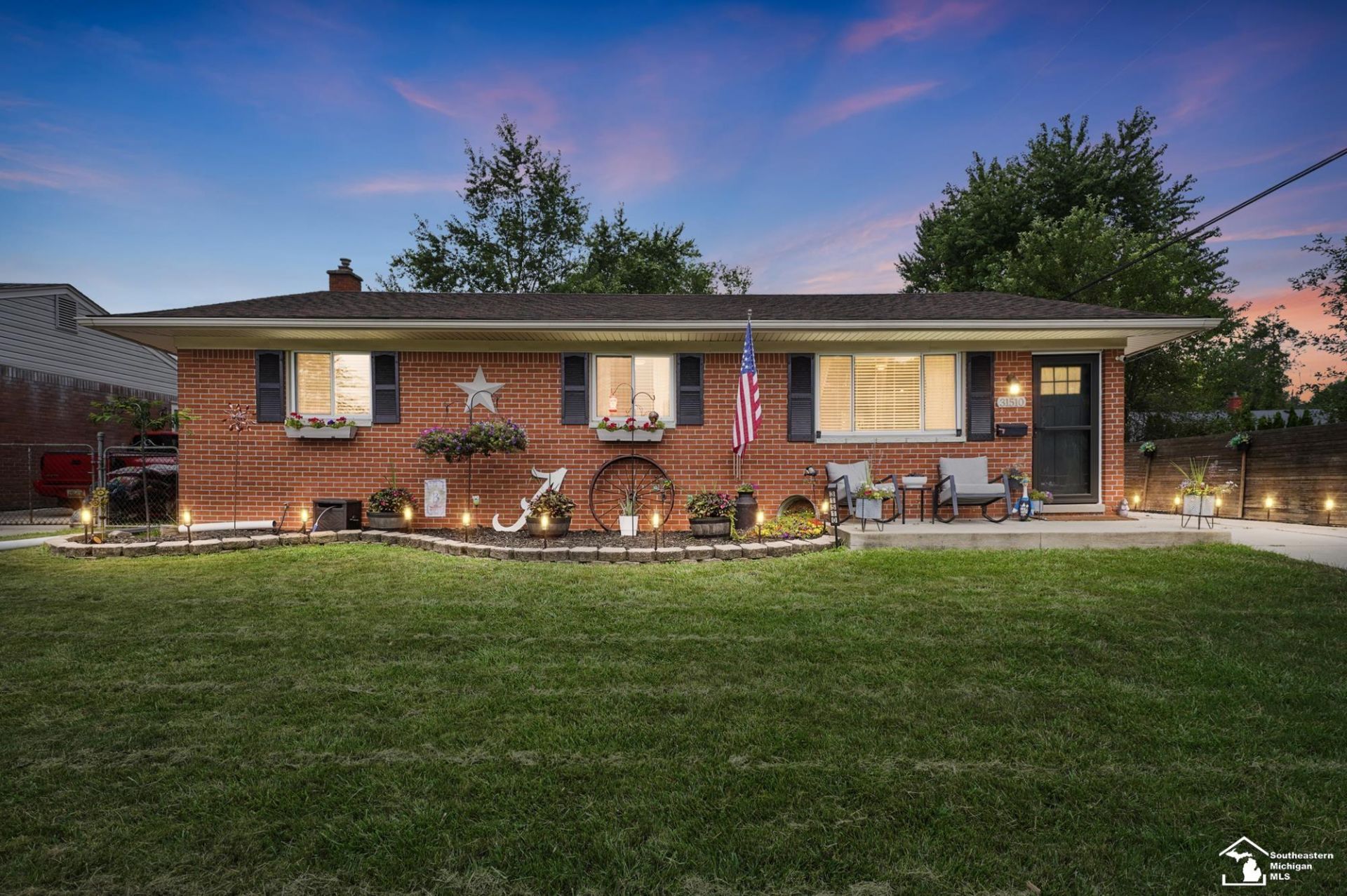 31510 Silver Creek Lane, Rockwood, MI 48173 Main Photo
