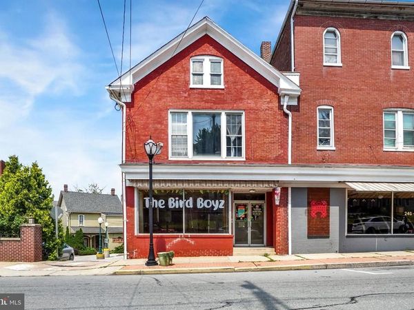 23 25 S MAIN STREET, RED LION, PA 17356