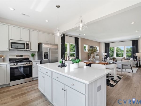 9809 Brookskirt Run, Glen Allen, VA 23059