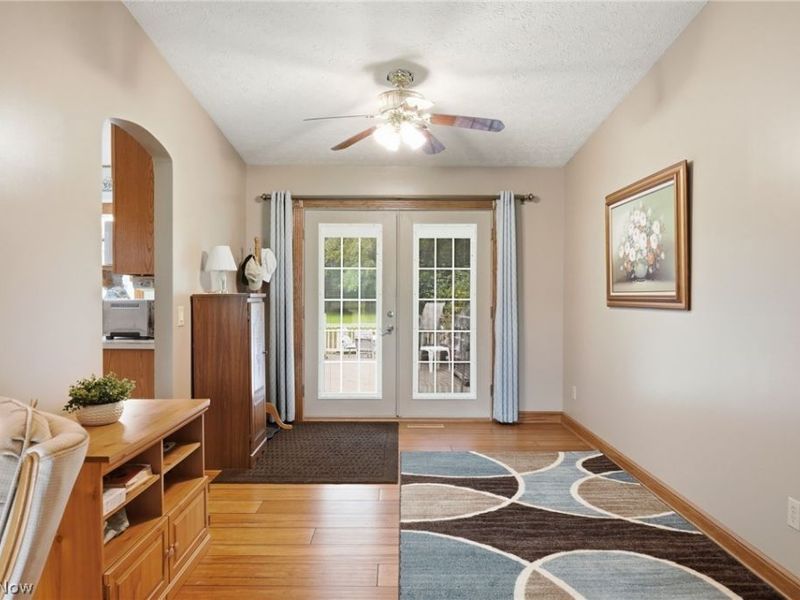 695 Old Forge Road, Kent, OH 44240 Photo 10