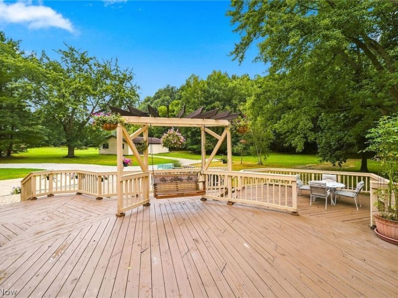 695 Old Forge Road, Kent, OH 44240 Photo 36