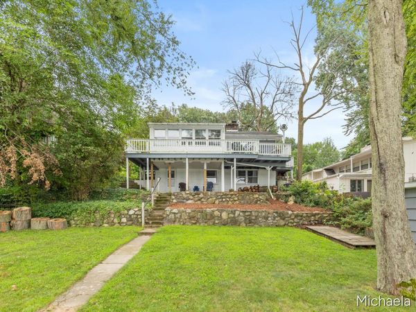 46514 Meadow Lane, Lawrence, MI 49064