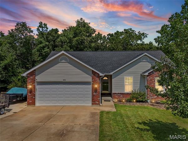 809 N Orchard Drive , Hillsboro, MO 63050