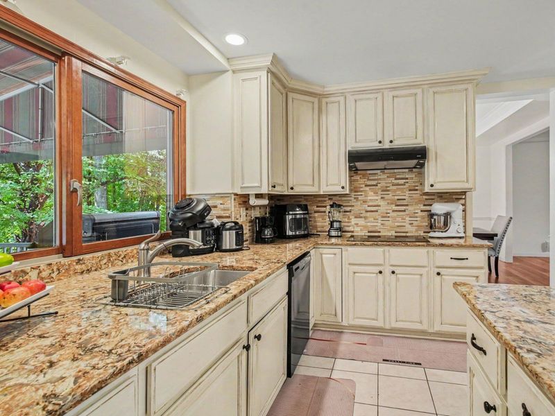 10196 Waterside Court, Union, KY 41091 Photo 16