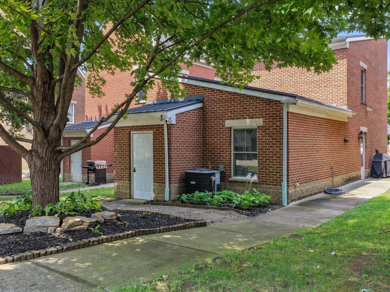 230 W 8th Street, Newport, KY 41071 Photo 21