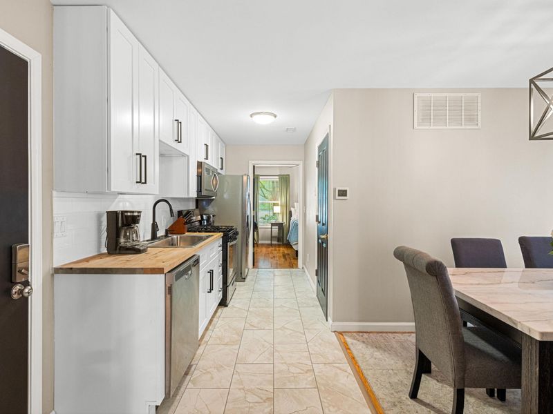 230 W 8th Street, Newport, KY 41071 Photo 5