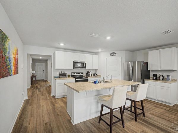 5976 Laurel Oak Dr, Pensacola, FL 32526