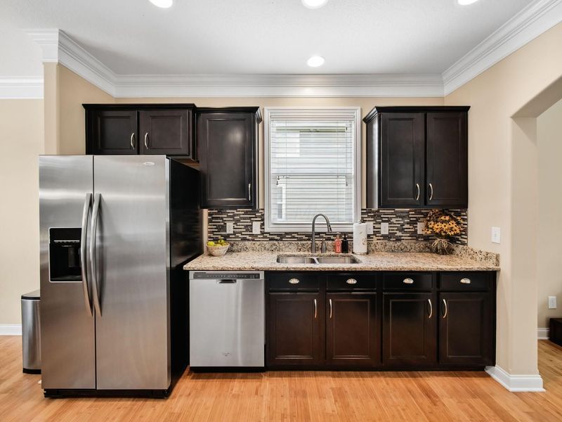 2027 Tulip Way, Lewis Center, OH 43035 Photo 12