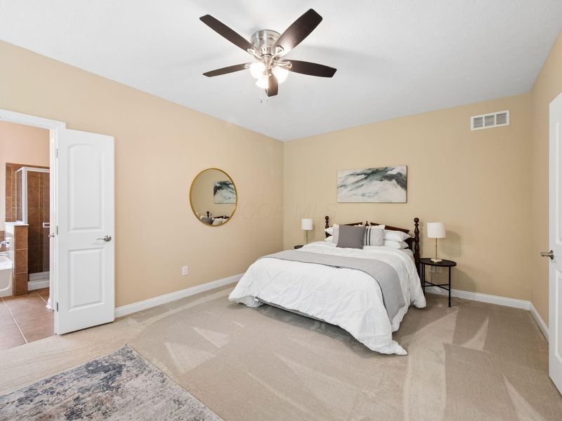 2027 Tulip Way, Lewis Center, OH 43035 Photo 24