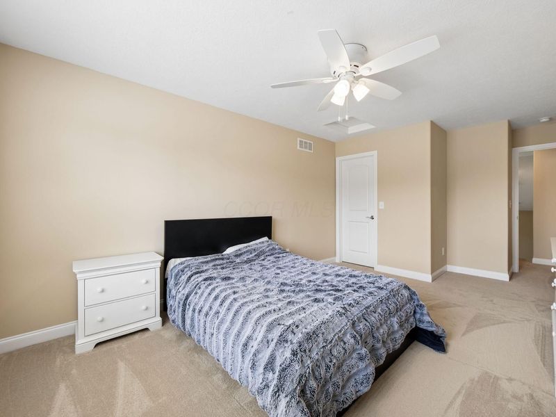 2027 Tulip Way, Lewis Center, OH 43035 Photo 39
