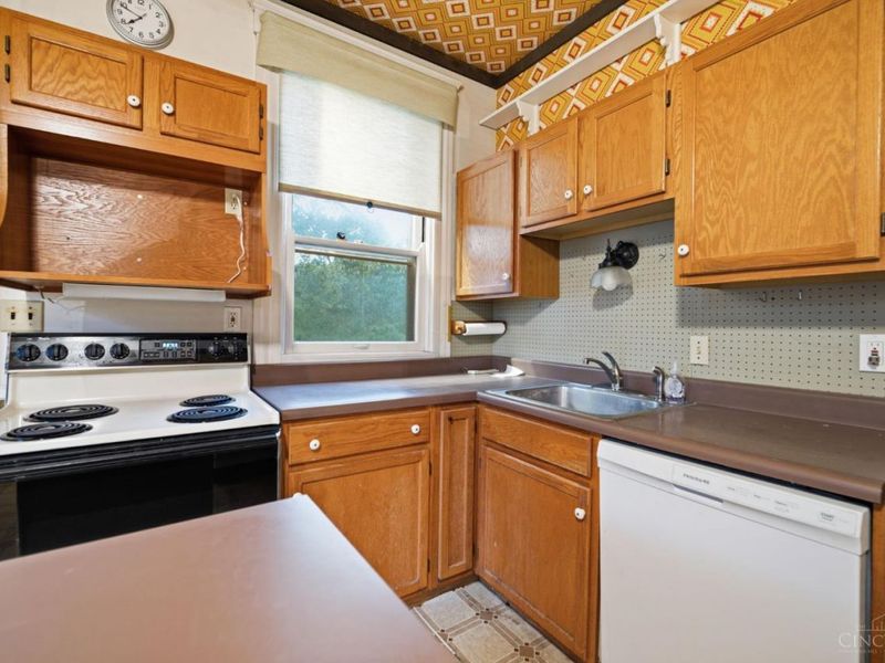 5805 Miami Road, Indian Hill, OH 45243 Photo 19