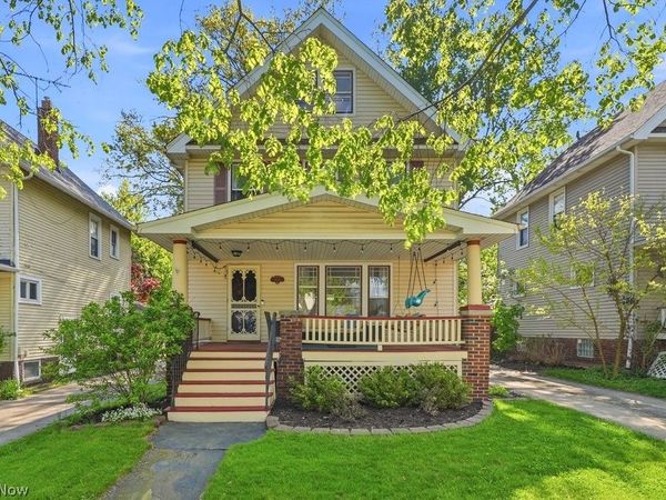 1605 Warren Road , Lakewood, OH 44107