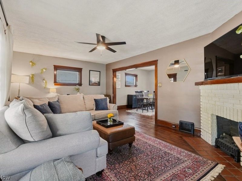 1605 Warren Road, Lakewood, OH 44107 Photo 8